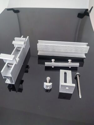 Bom preço. Sistema de montagem de painéis solares de telhado de azulejos com suporte de pé em L on-line