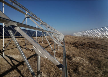 Bom preço. Sistemas solares do racking da montagem 1.4KN/M2 à terra, sistema de energia quadro das energias solares on-line