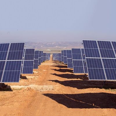Bom preço. O sistema que fotovoltaico natural o mergulho quente galvanizou o painel solar da espessura 0.5mm -15mm moeu suporte on-line