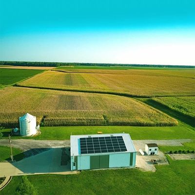 Bom preço. Mergulho quente que galvaniza estruturas de montagem solares da estufa de Q235B on-line